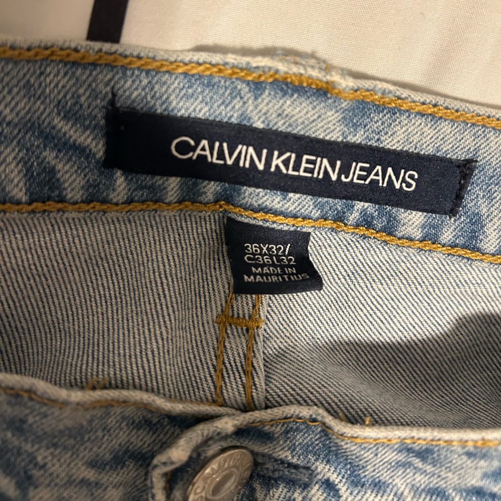Calvin Klein denim jeans 36x32 light wash - Picture 4 of 10